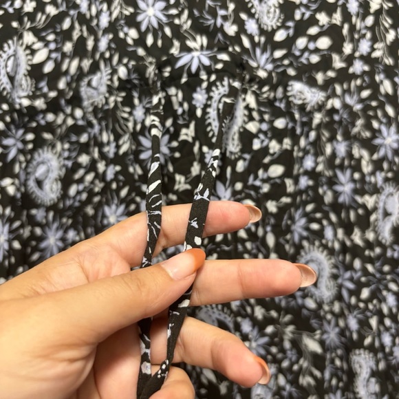 Zara Women's The Amanda Dress Floral Print Maxi Dress Flowy Tie Size XS - Picture 5 of 6